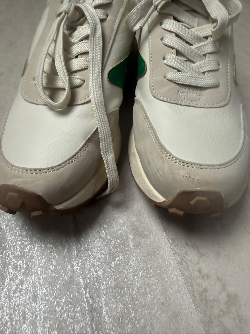 DV by Dolce Vita sneakers - Picture 7 of 12